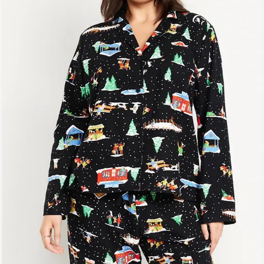Old Navy Flannel Holiday PJ Set